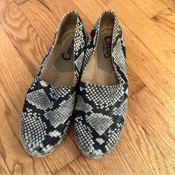 Circus by Sam Edelman size 7.5 loafers - Picture 1 of 3